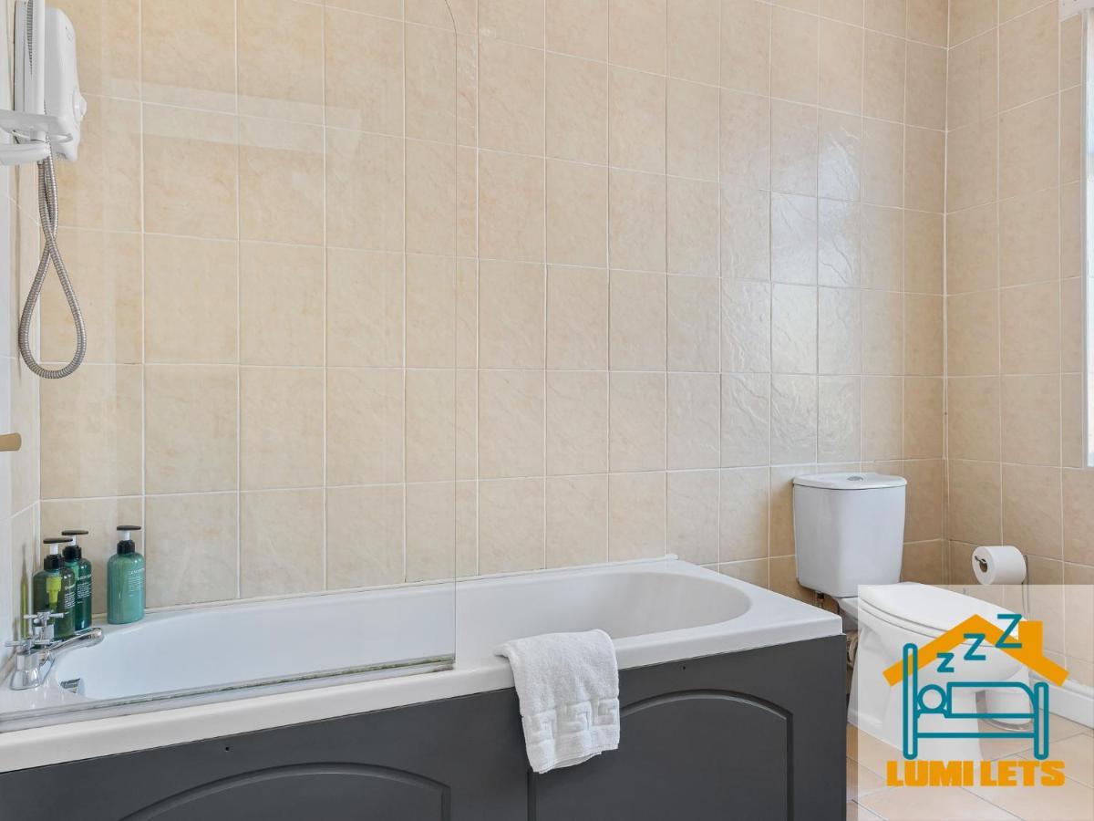 2Br Home In Barrow-In-Furness Sleeps 8 Close To Bae Systems, Hospital, Lakes Exteriér fotografie