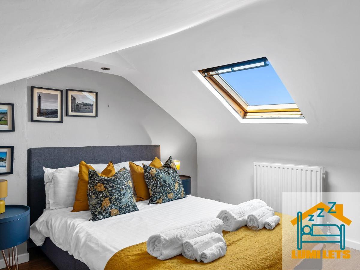 2Br Home In Barrow-In-Furness Sleeps 8 Close To Bae Systems, Hospital, Lakes Exteriér fotografie